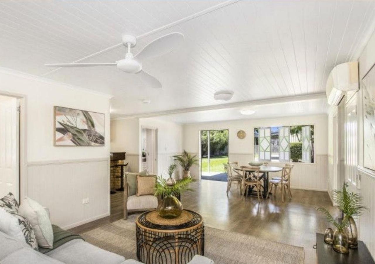 Family Oasis For Christmas In *